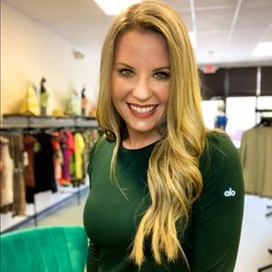 Meet your Posher, Angela